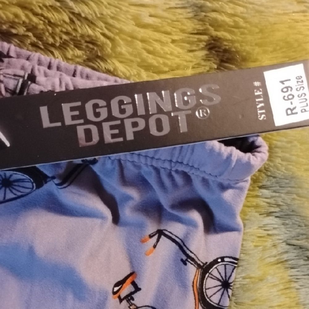 Leggings Depot Women's Bicycle Print Leggings - Purple and Orange - Picture 4 of 4